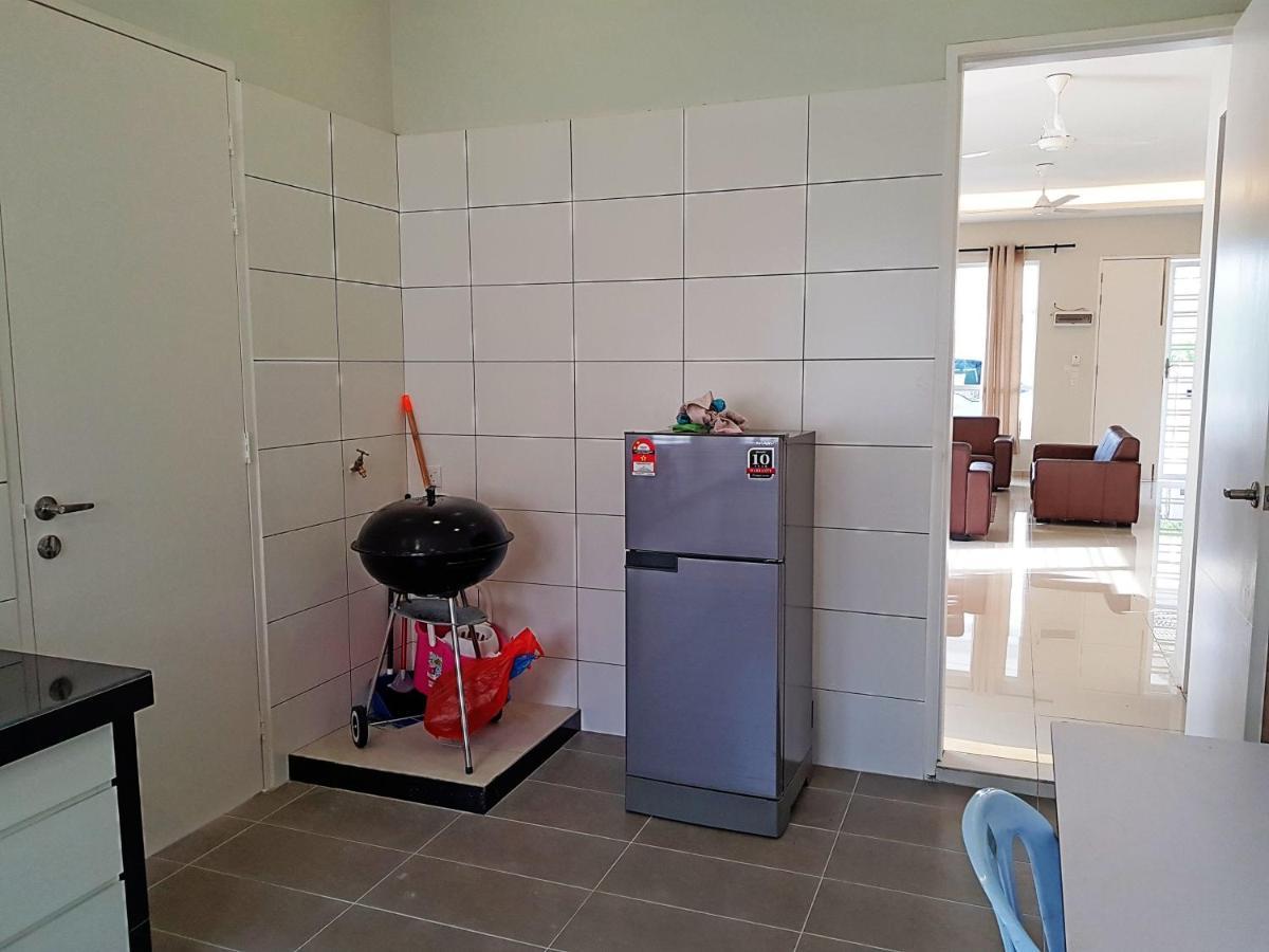 Selendang In Krubong Near Std Hang Jebat, Mitc & Utem Malacca Ngoại thất bức ảnh