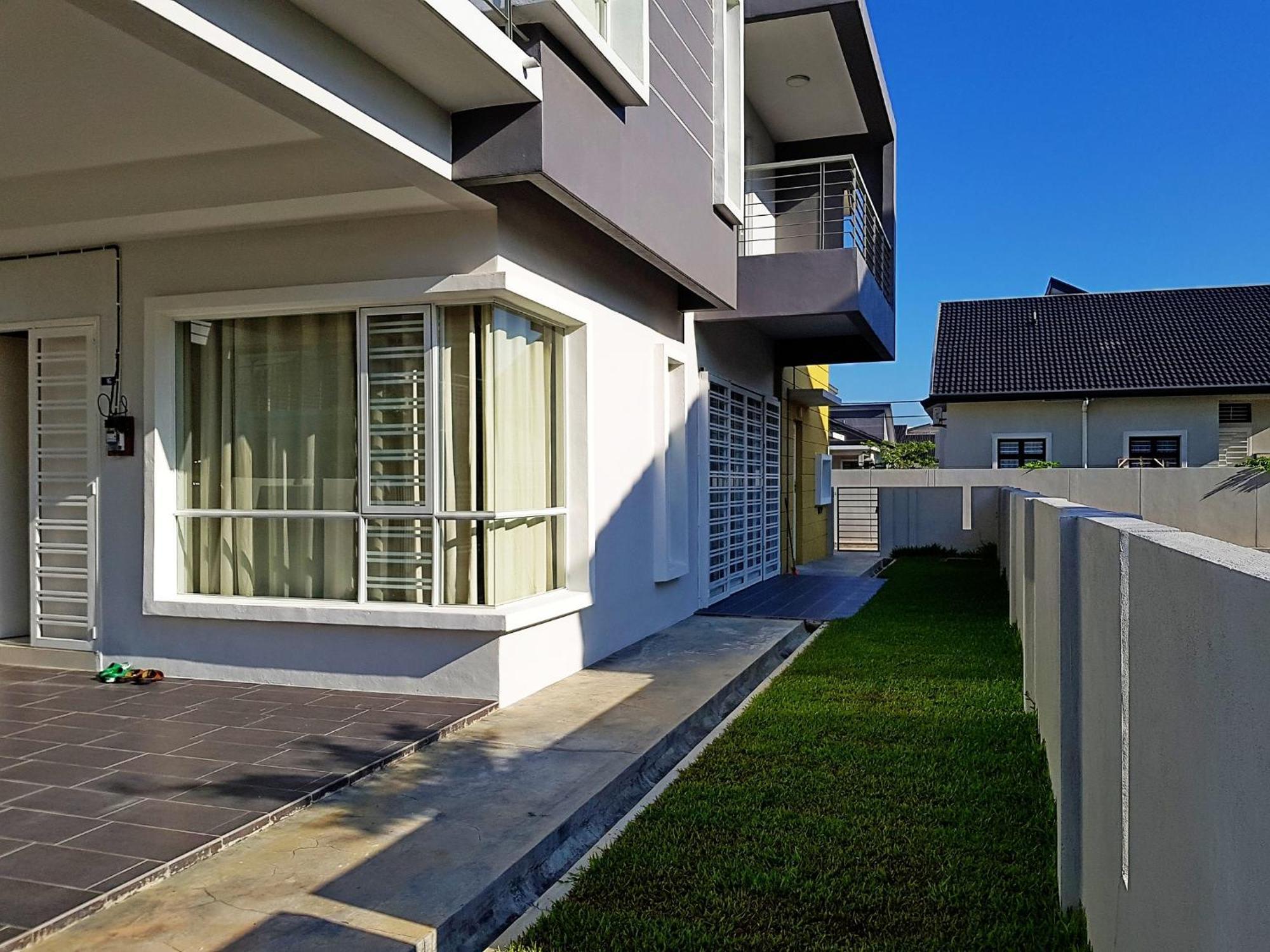 Selendang In Krubong Near Std Hang Jebat, Mitc & Utem Malacca Ngoại thất bức ảnh