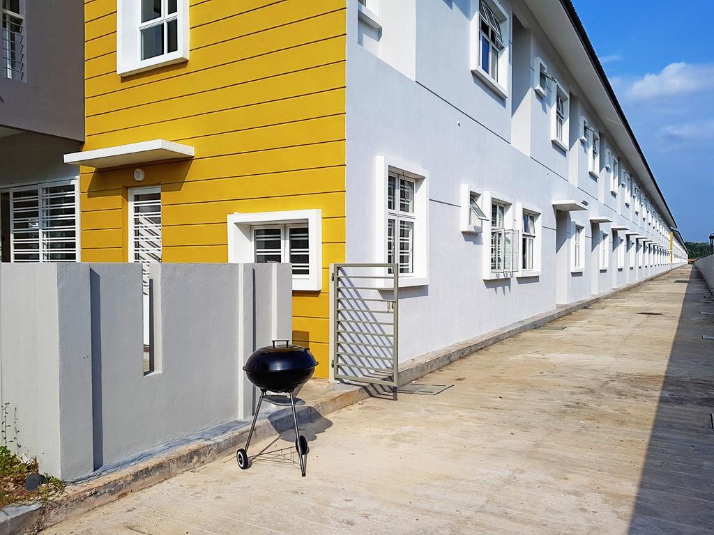 Selendang In Krubong Near Std Hang Jebat, Mitc & Utem Malacca Phòng bức ảnh