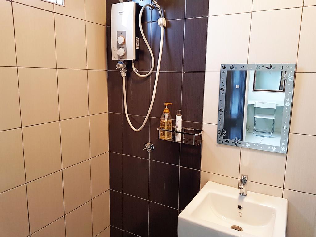 Selendang In Krubong Near Std Hang Jebat, Mitc & Utem Malacca Ngoại thất bức ảnh